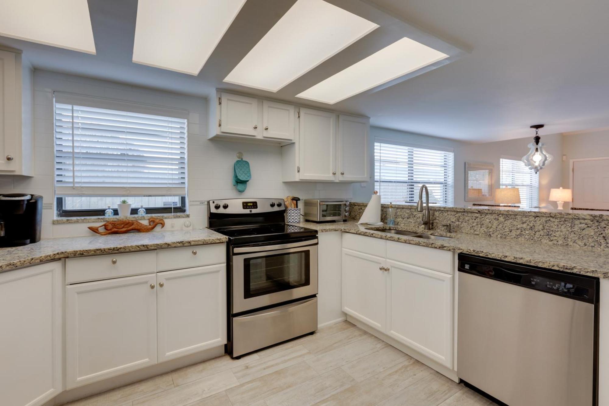 Cape Canaveral Escape With Grill Walk To Beach! Exterior foto